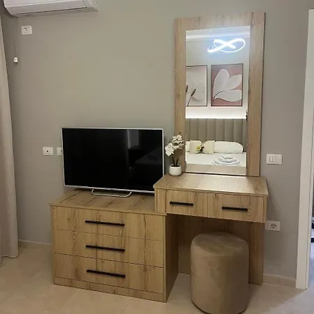 Apartment S.e.v. Sunset Homes