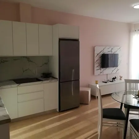 S.e.v. Sunset Homes Avlonya