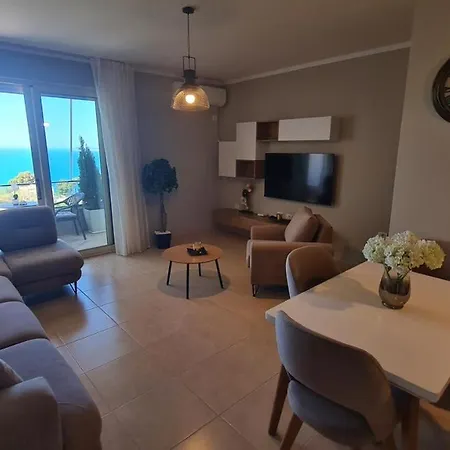 S.e.v. Sunset Homes * Avlonya