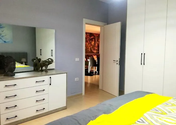 S.e.v. Sunset Homes * Vlorë